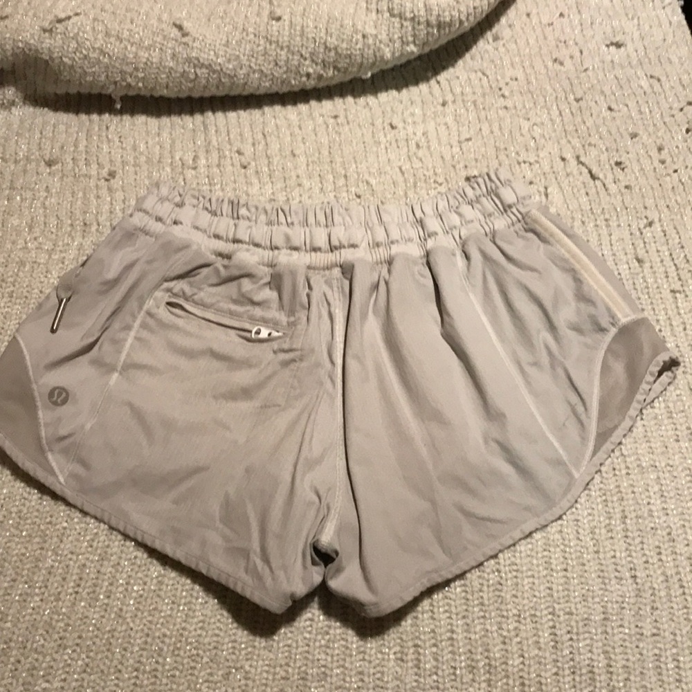 Lululemon..! - Picture 5 of 6